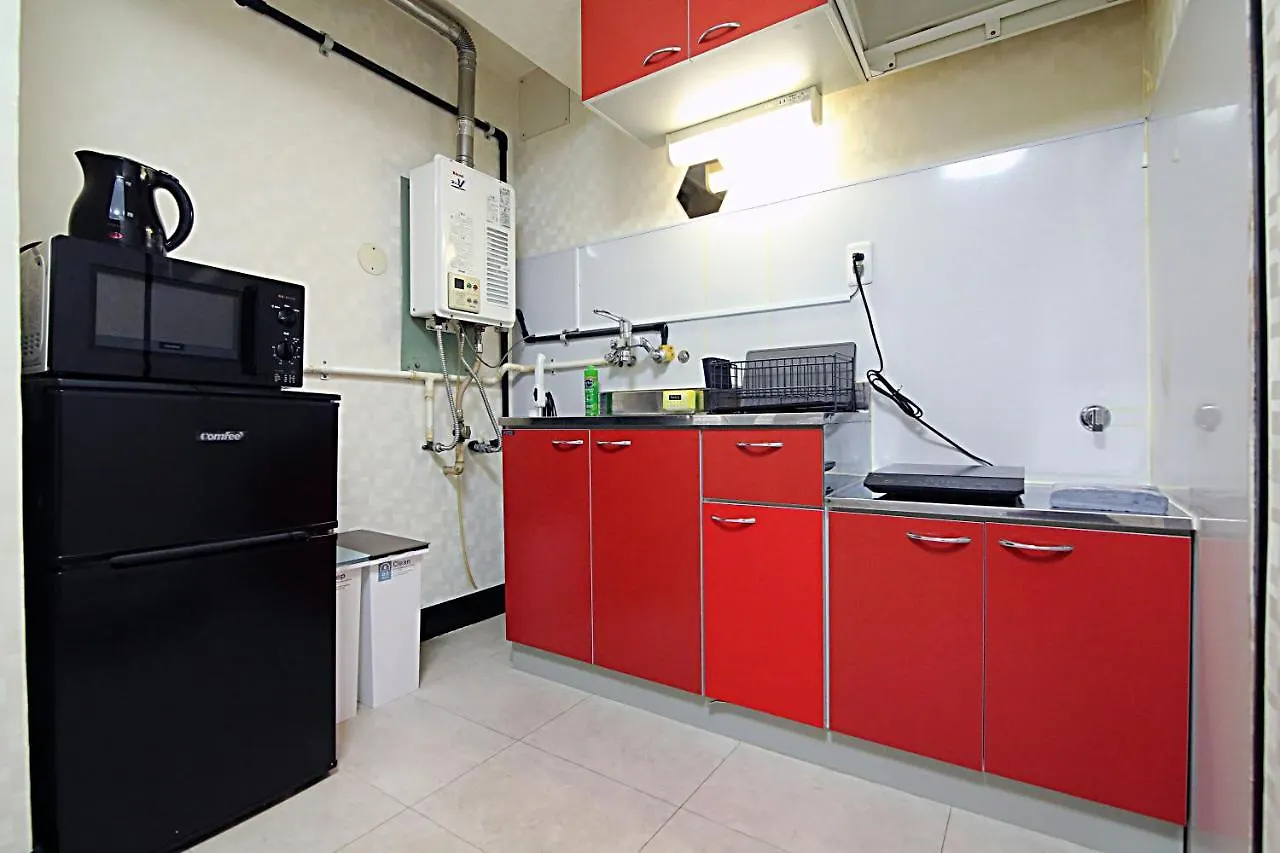 Shinjuku! Hayashi House 3P Free Wi-Fi! Apartment Tokyo 0*,