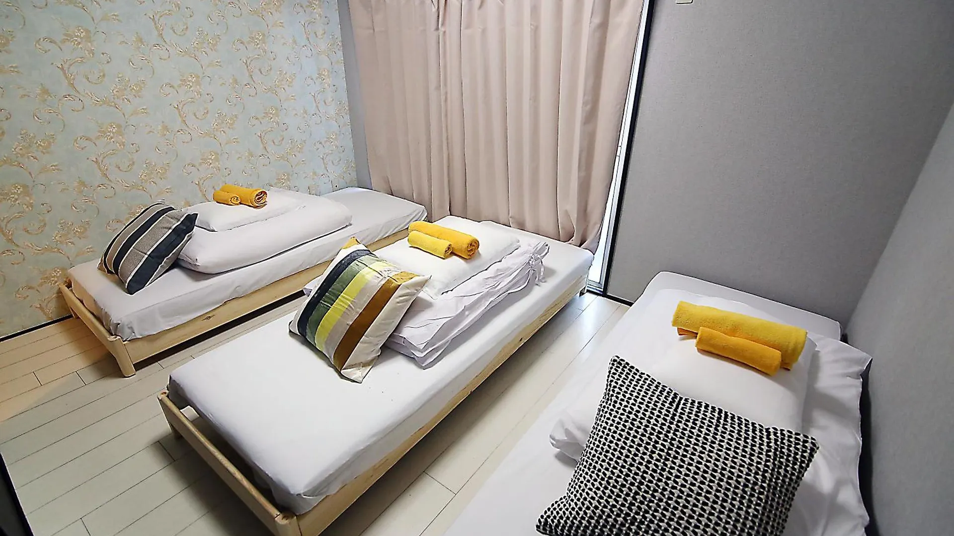 Shinjuku! Hayashi House 3P Free Wi-Fi! Apartment Tokyo 0*,  Japan