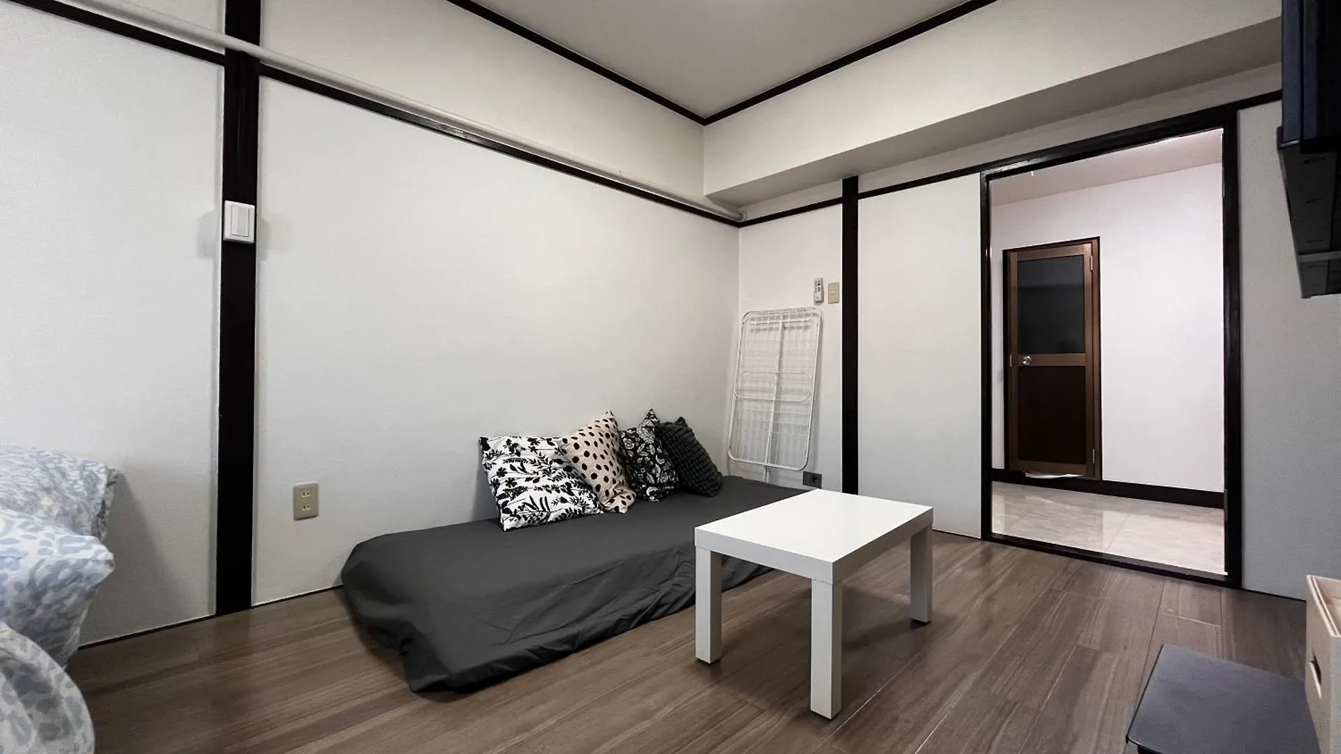 Shinjuku! Hayashi House 3P Free Wi-Fi! Apartment Tokyo 0*,  Japan