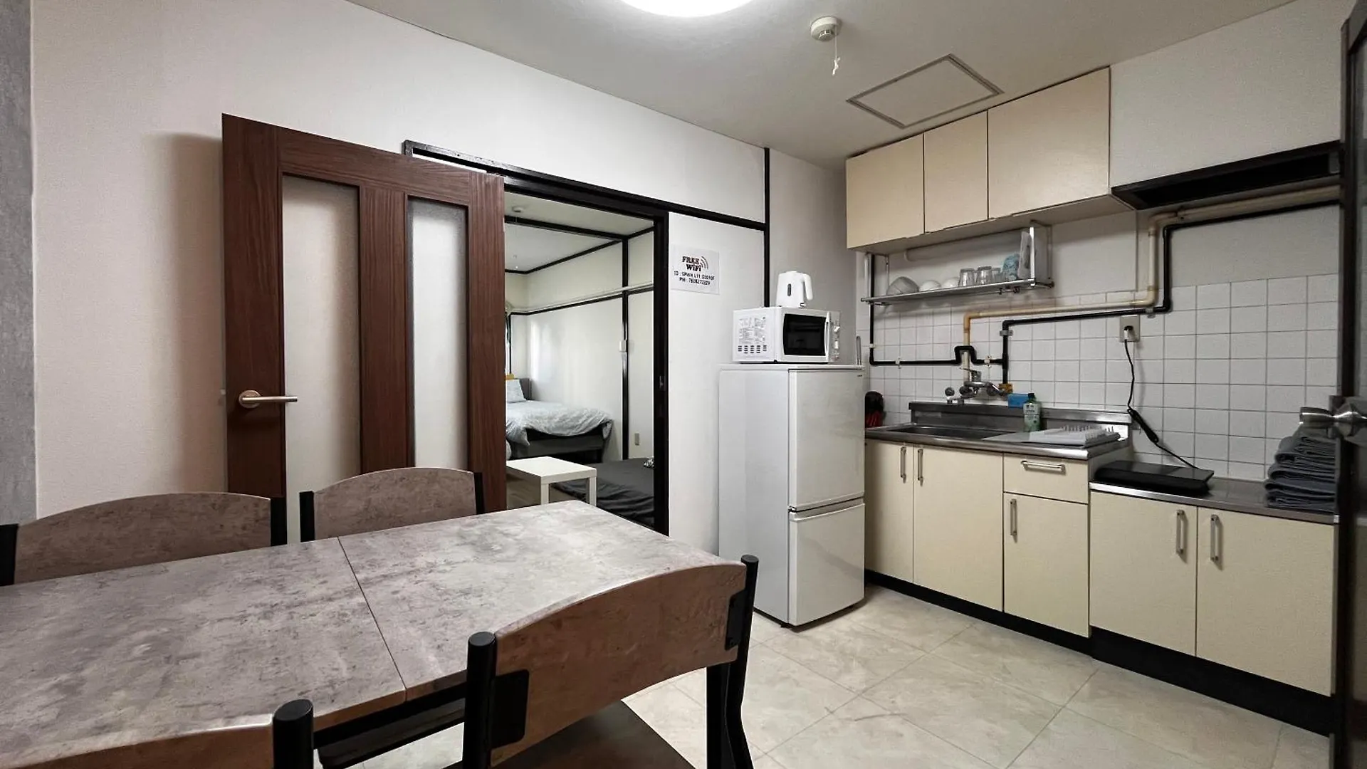 Shinjuku! Hayashi House 3P Free Wi-Fi! Apartment Tokyo